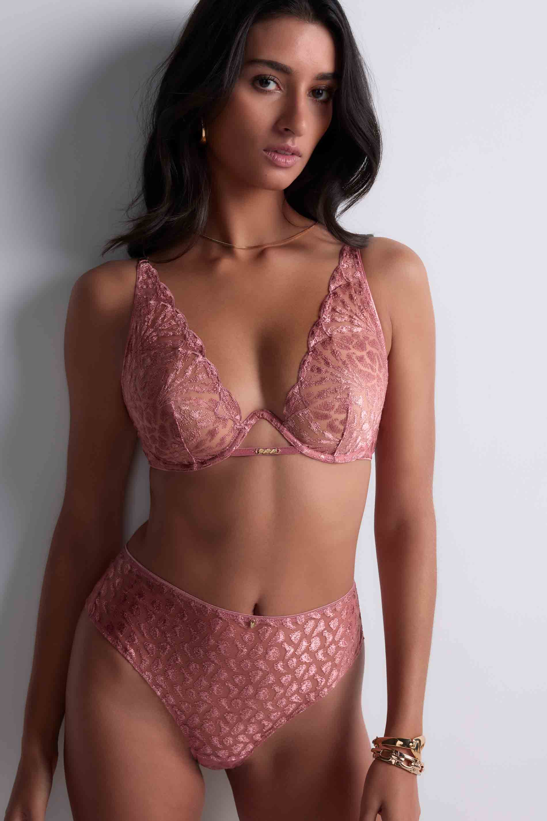 VERY HIGH BRIEF - WARM PINK / front