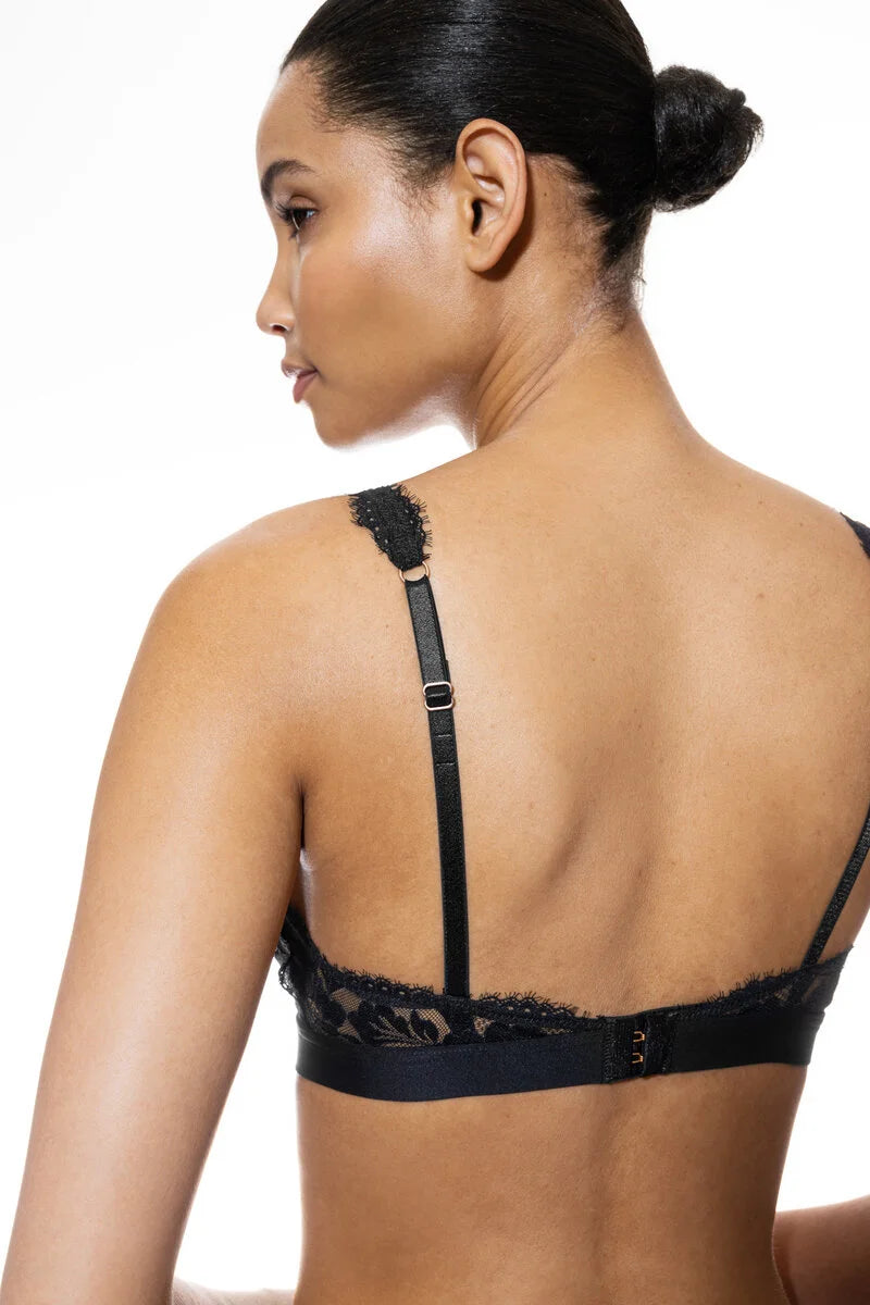 Triangle-BH - schwarz