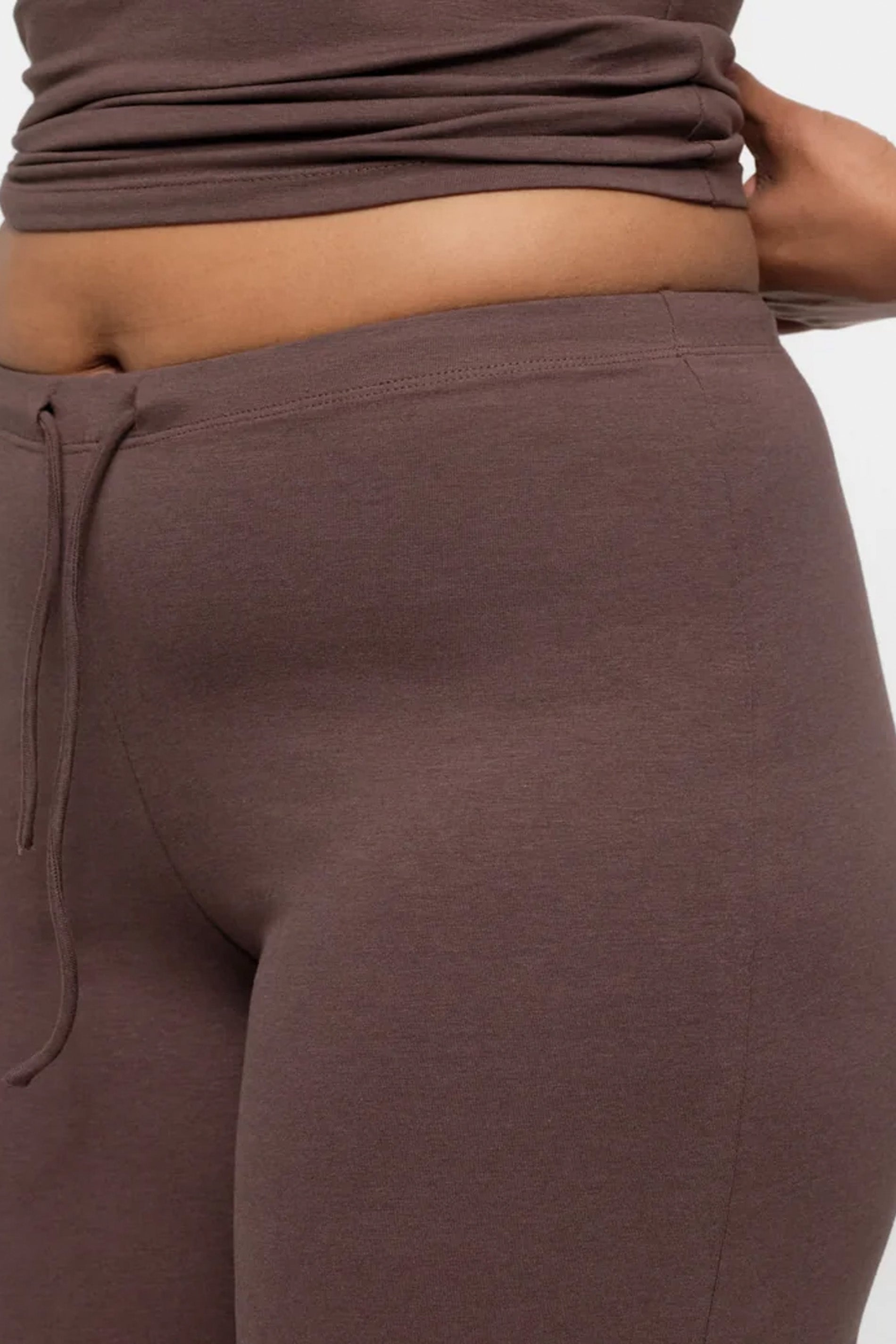 Everyday broek met rechte pijpen - truffel