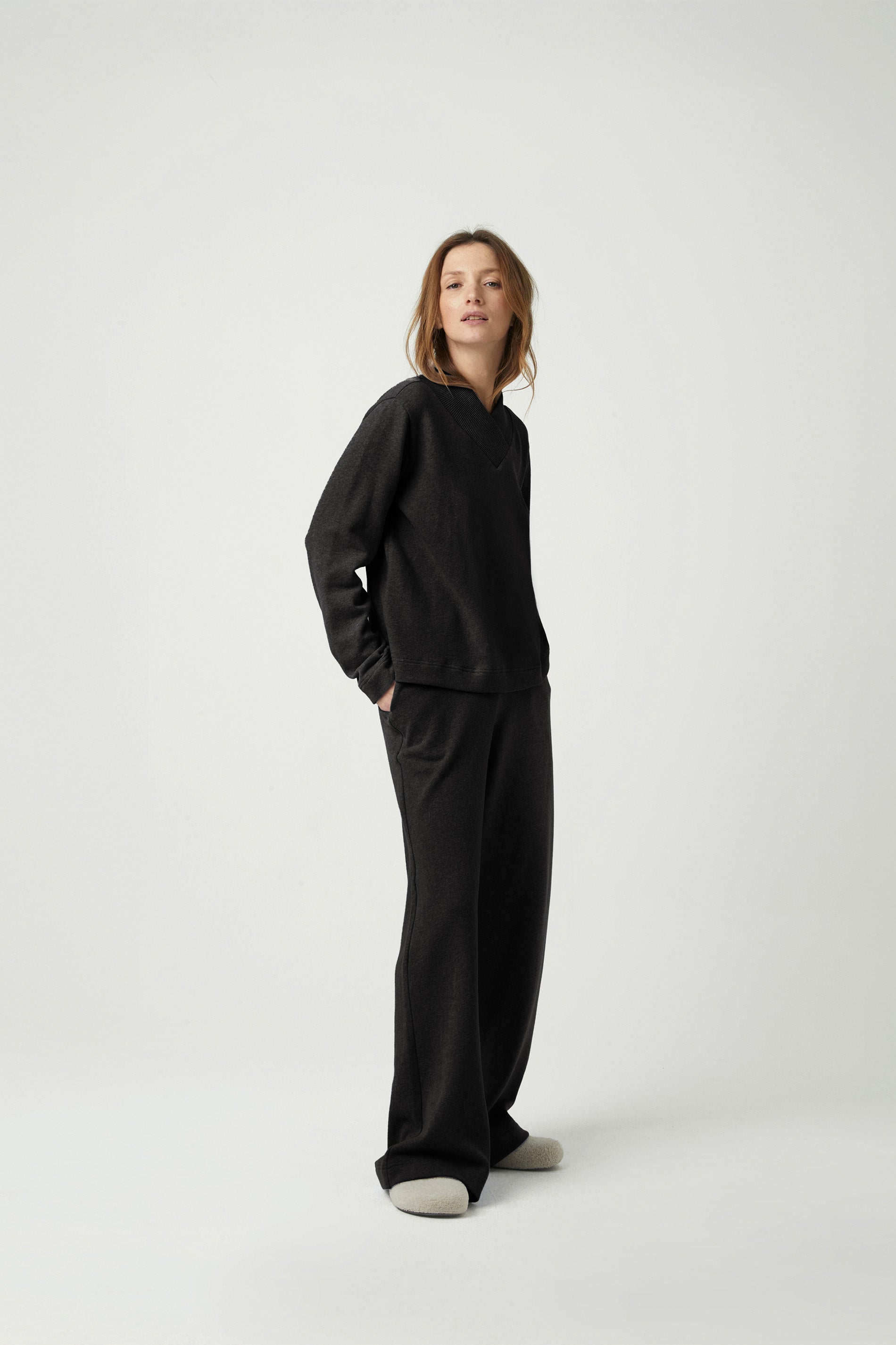 Women's pyjama knitted - BLACK