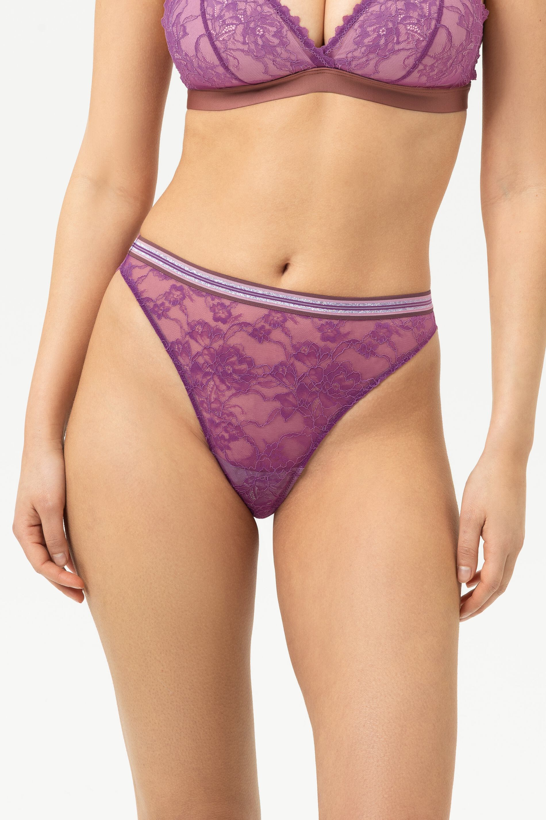 String Serie Poetry Style Farbe Java