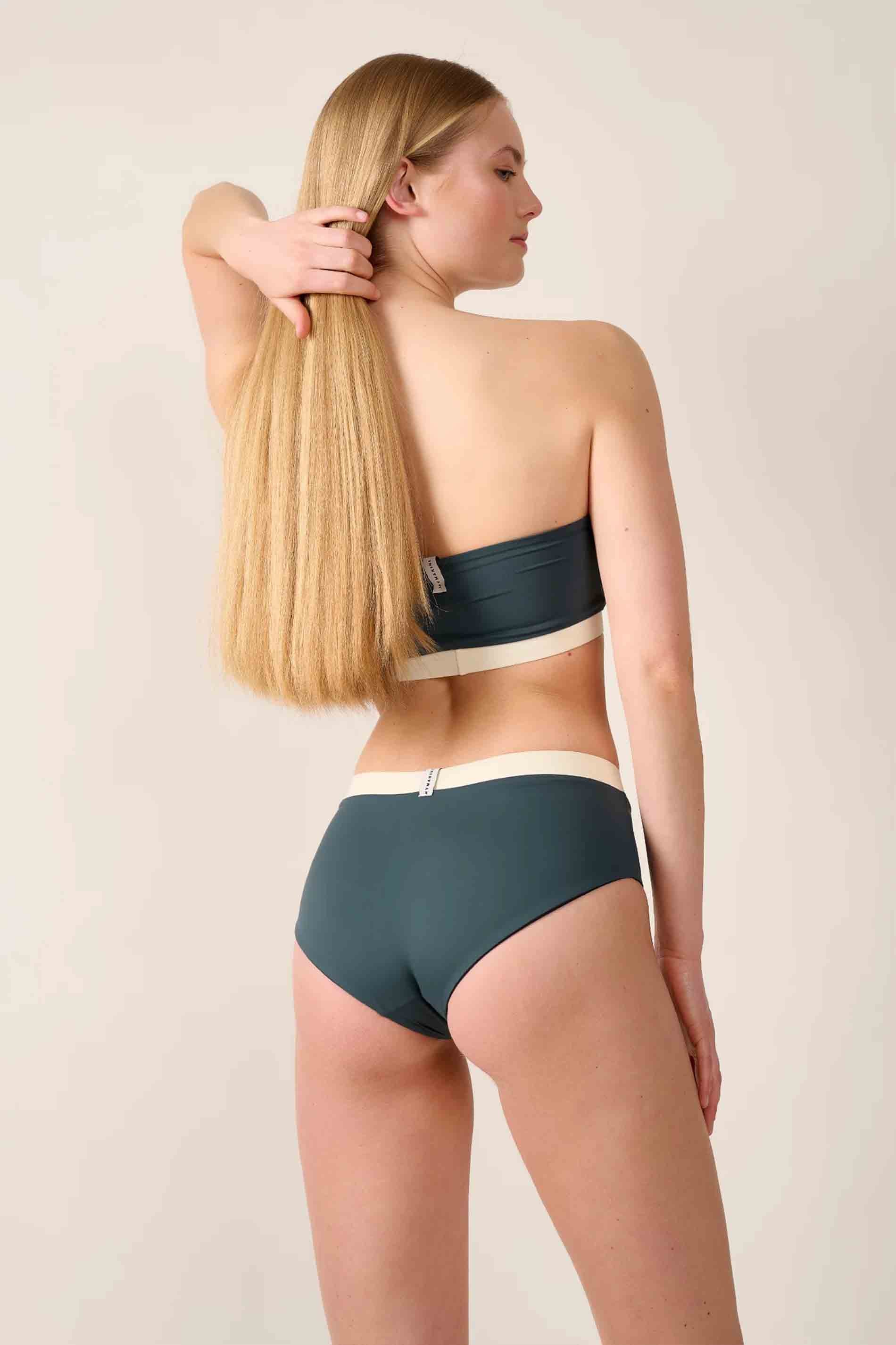 SHORTS WITH WHITE - black-grey-white / back