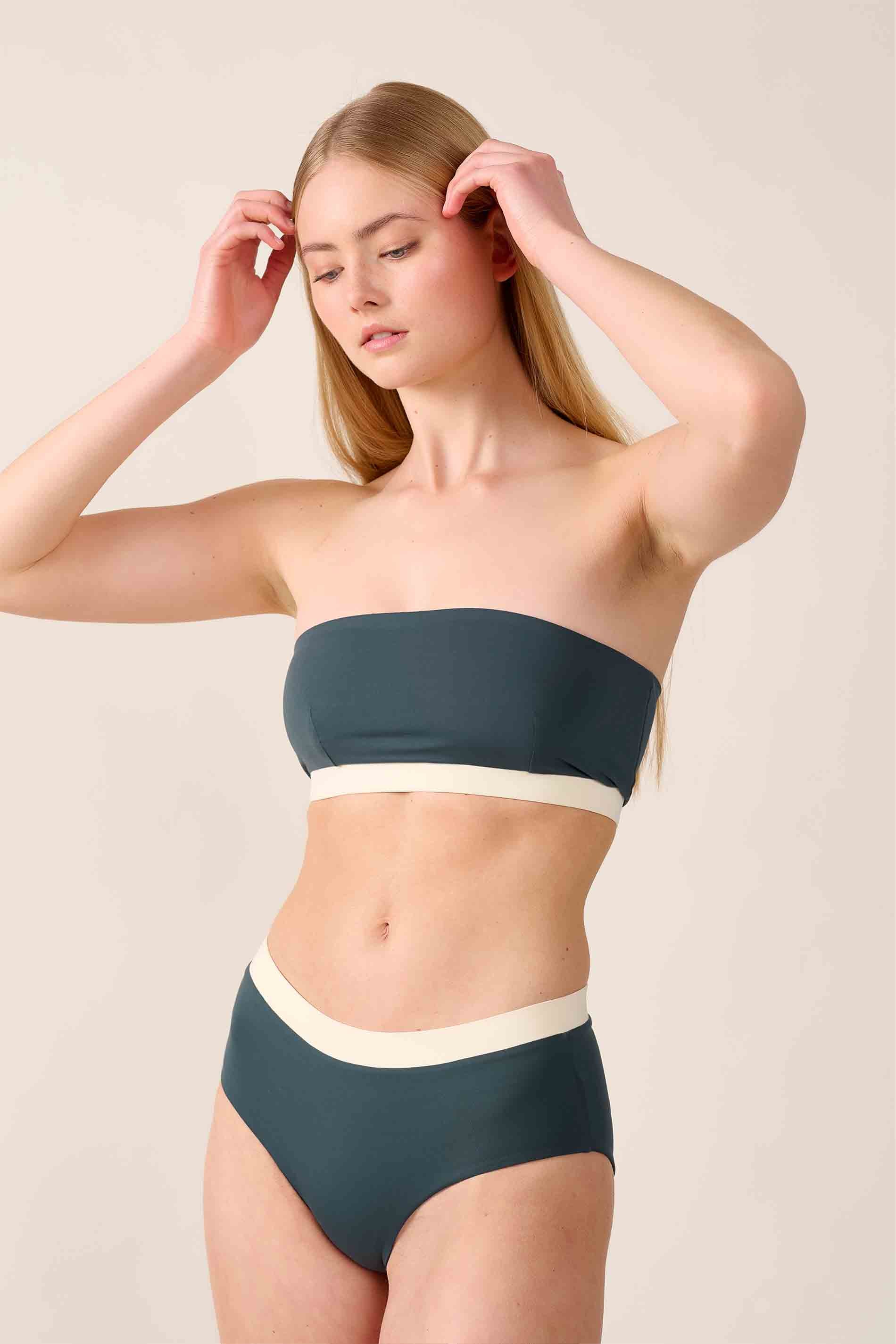 SHORTS WITH WHITE - black-grey-white / detail01