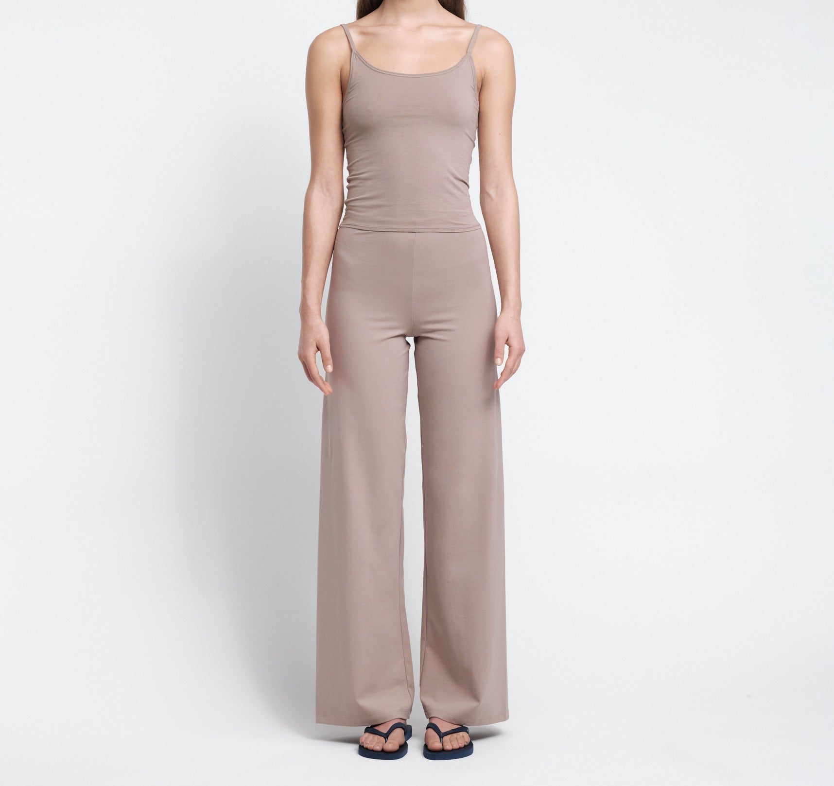 Core Straight Leg Pants - Dune
