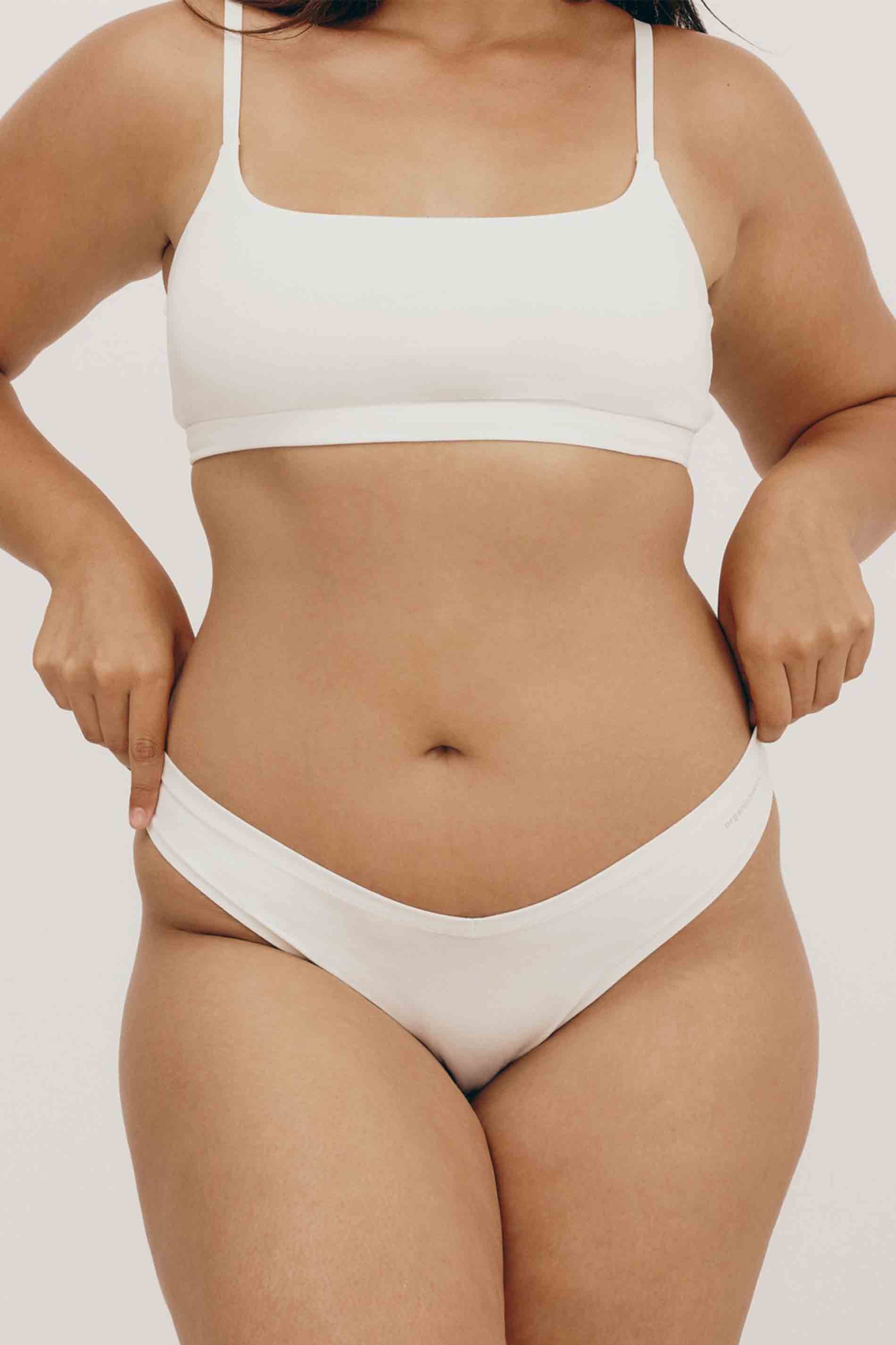 Flex Cheeky Briefs - Off White / front