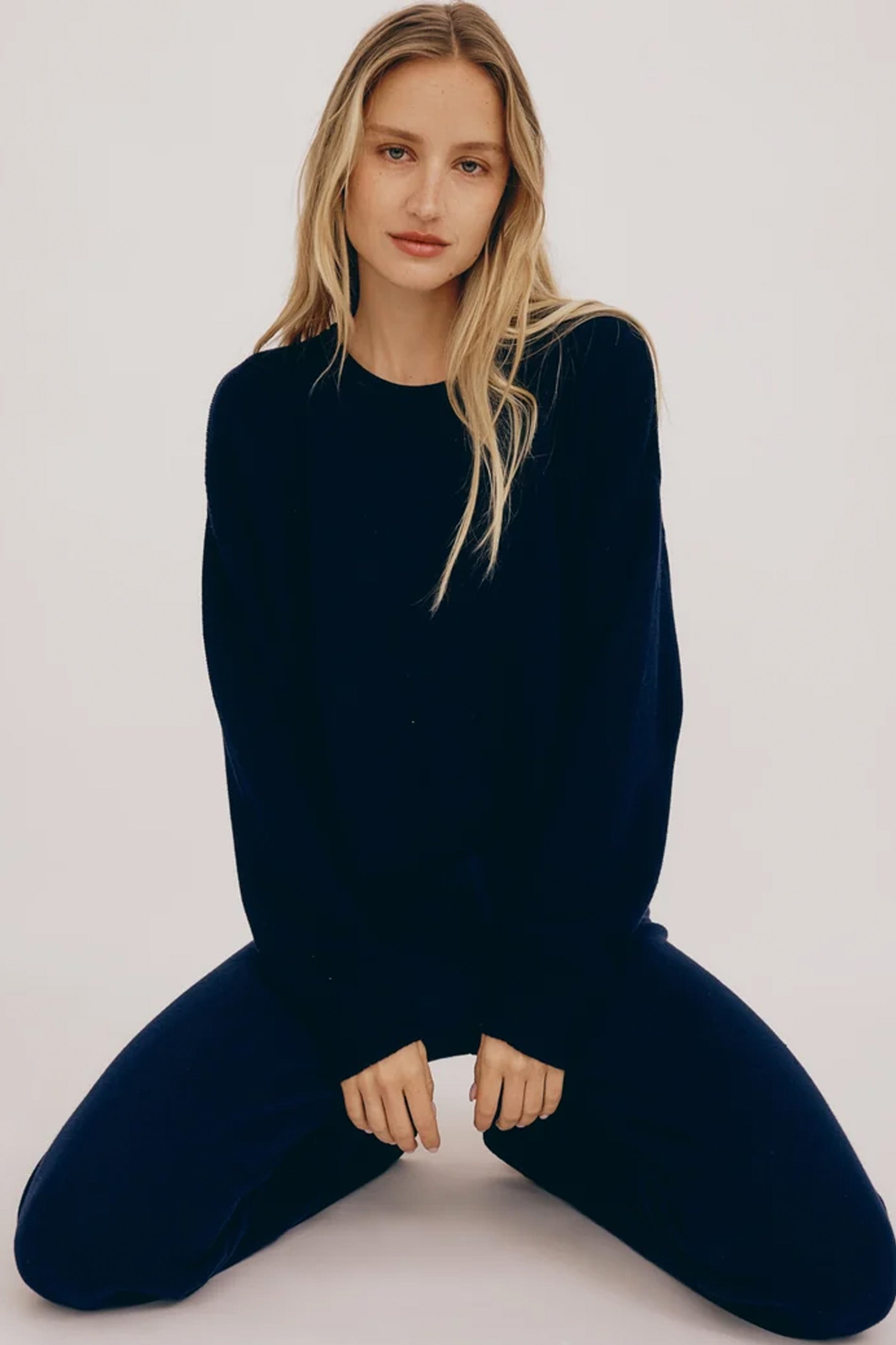 TRUE KNIT TRUI - navy