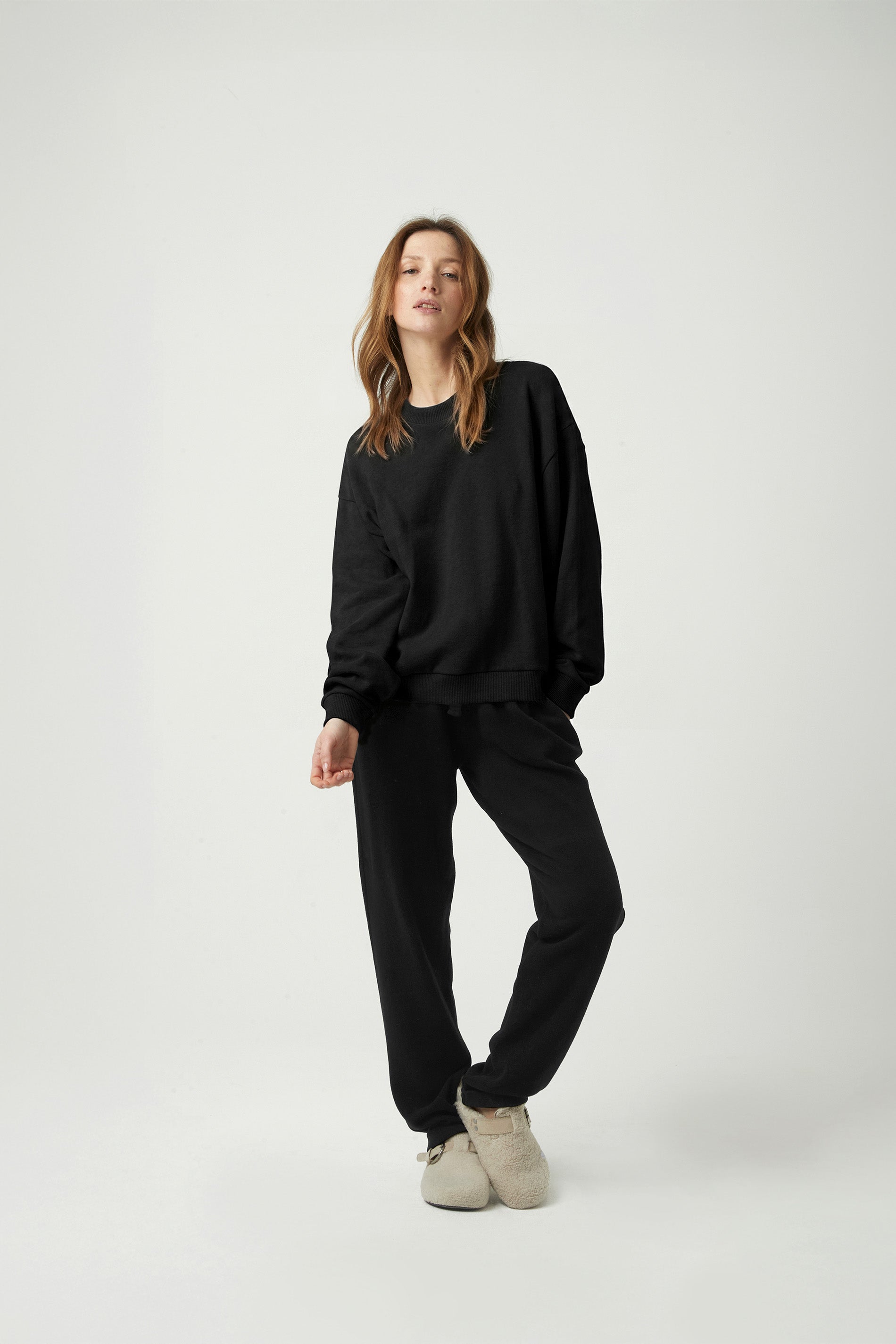 Women's top knitted - BLACK