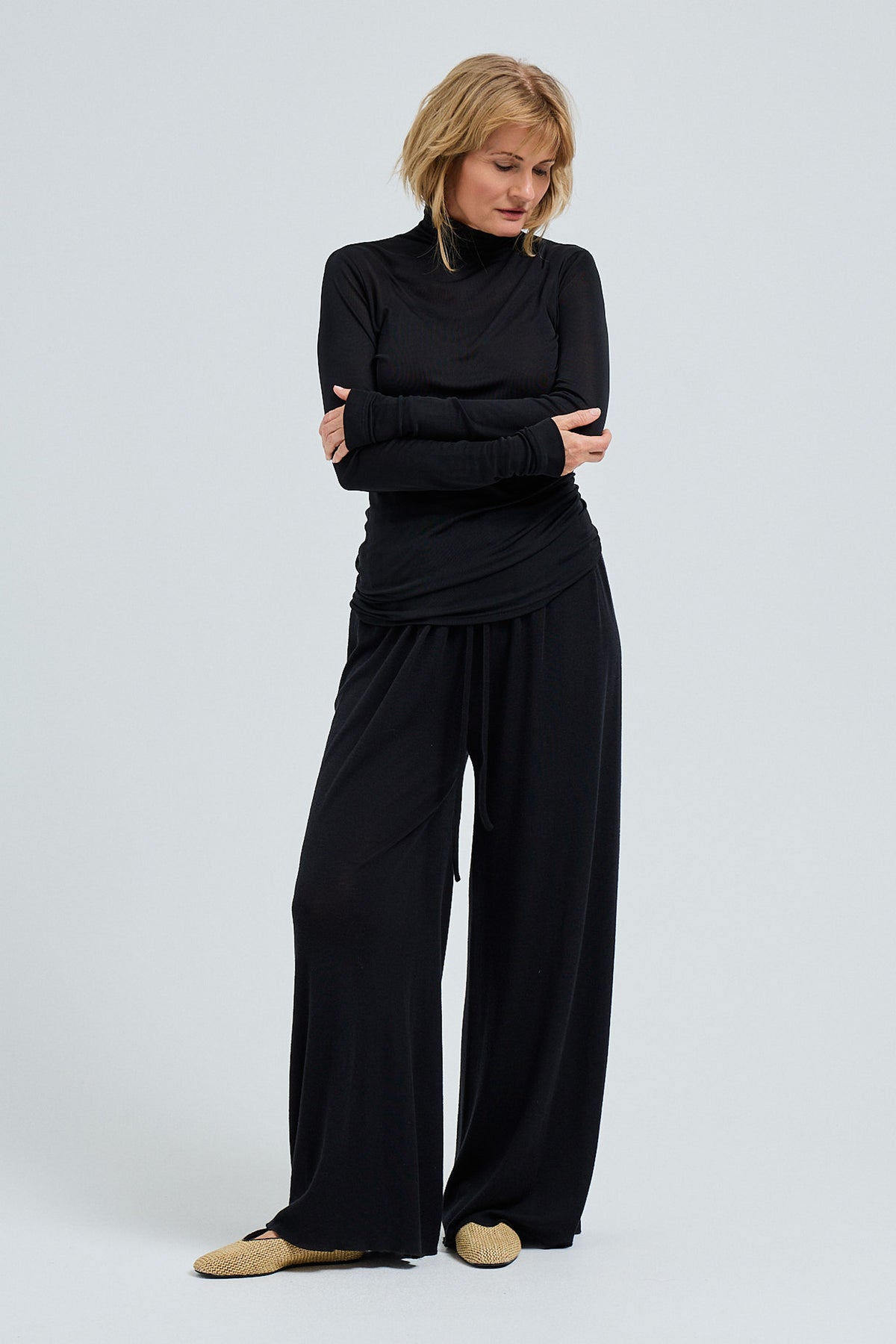 Sheer Roll Neck - black